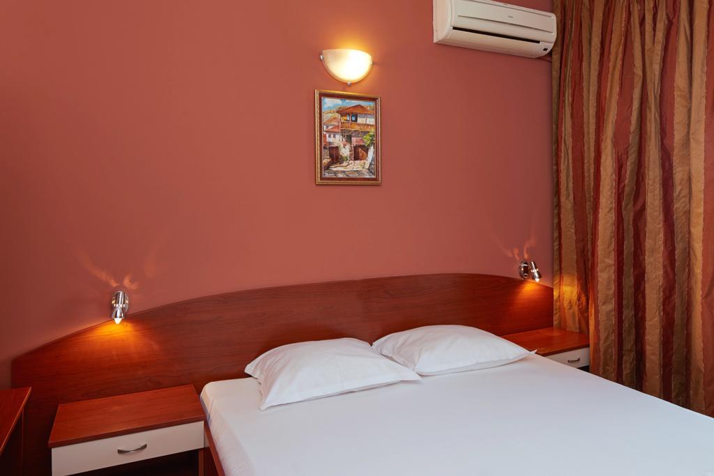 Guesthouse Kirov Ravda Kültér fotó